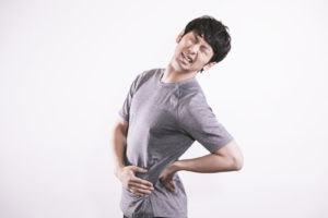 温感湿布と冷感(冷却) 湿布の違いは？効果時間や一日何枚まで？湿布が腰へおすすめされない理由は？