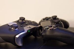 つわはすの顔バレは美咲との浮気？炎上した理由は？