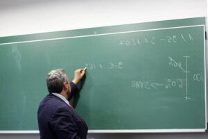 とりバードの顔は？本名や年齢などのWiki風プロフ！