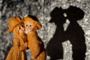 夜のひと笑いのこうくんは女性？家や事務所や炎上についても調査！