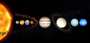 月の右下のとても明るい星は何？いつ見える？