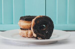 ミスタードーナツの年末年始(正月)2024の営業時間や休みは？混雑状況についても