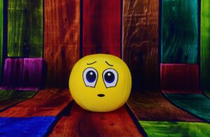 ガーチャー意味について教えてください。ほんまごめんやでの元ネタは？